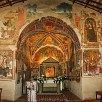 Altare e affresco del santuario dell'icona passatora - Amatrice (Lazio)